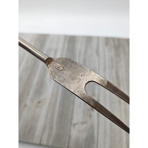 Vintage EKCO Halo Solid Meat Utility Fork Wood Handle 12 3/4" - Picture 7 of 8
